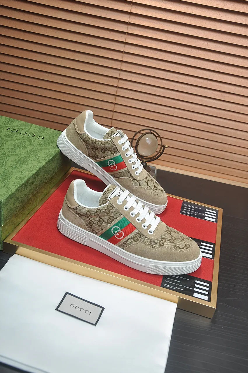 Men's men's shoes💰440💶[GUCCI] official website 1:1 men's sports shoes are now on the market. They are made of original fabric + water-dyed sheepskin lining, plus the official website original 1:1 comfortable outsole. Fashionable and versatile, super comfortable and breathable. Standard shoe size 38/45 (custom-made size 45 is non-refundable)